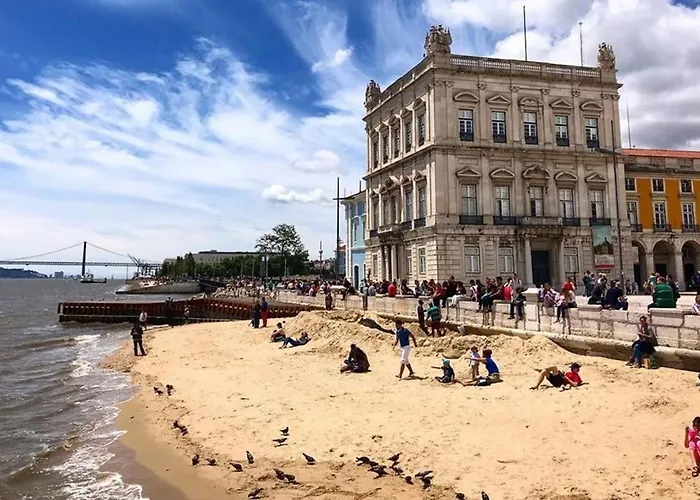 The Downtown Terrace - Fabulous Views, Sun Deck, Penthouse, 5th-floor No Lift *