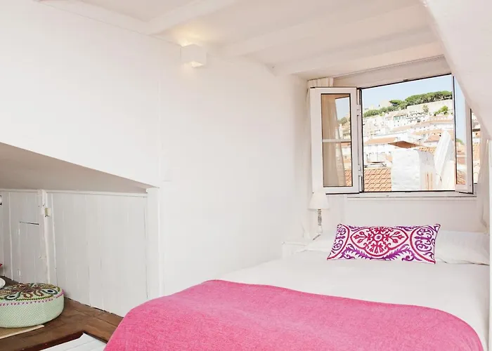 شقة The Downtown Terrace - Fabulous Views, Sun Deck, Penthouse, 5th-floor No Lift